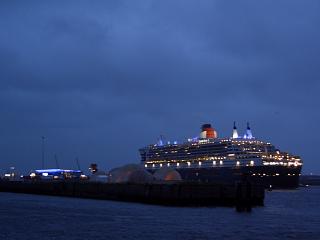 Queen Mary 2